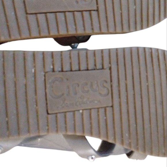 Sam Edelman Circus Eavan Studded Leather Gladiator Sandals in Green/Taupe Sz 6 - Picture 10 of 11